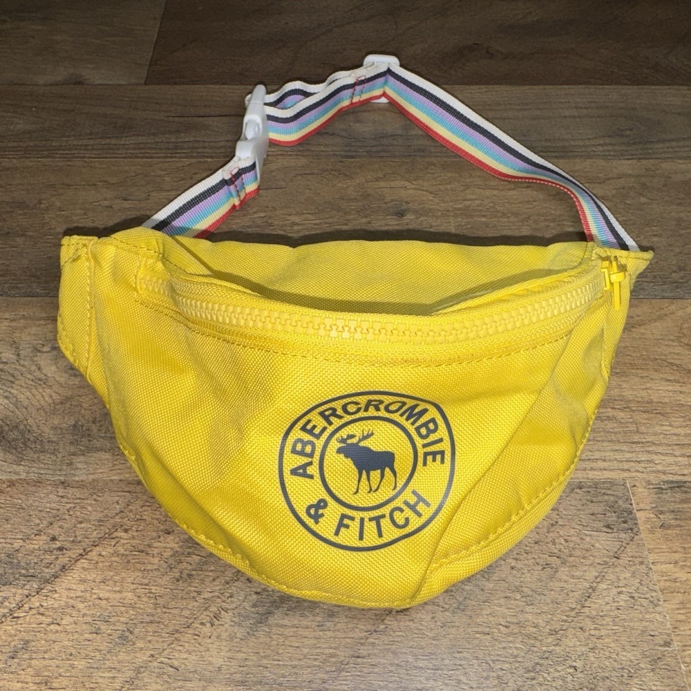 Abercrombie Kids Yellow Fanny Pack Rainbow Strap Moose Logo Belt Bag Retro